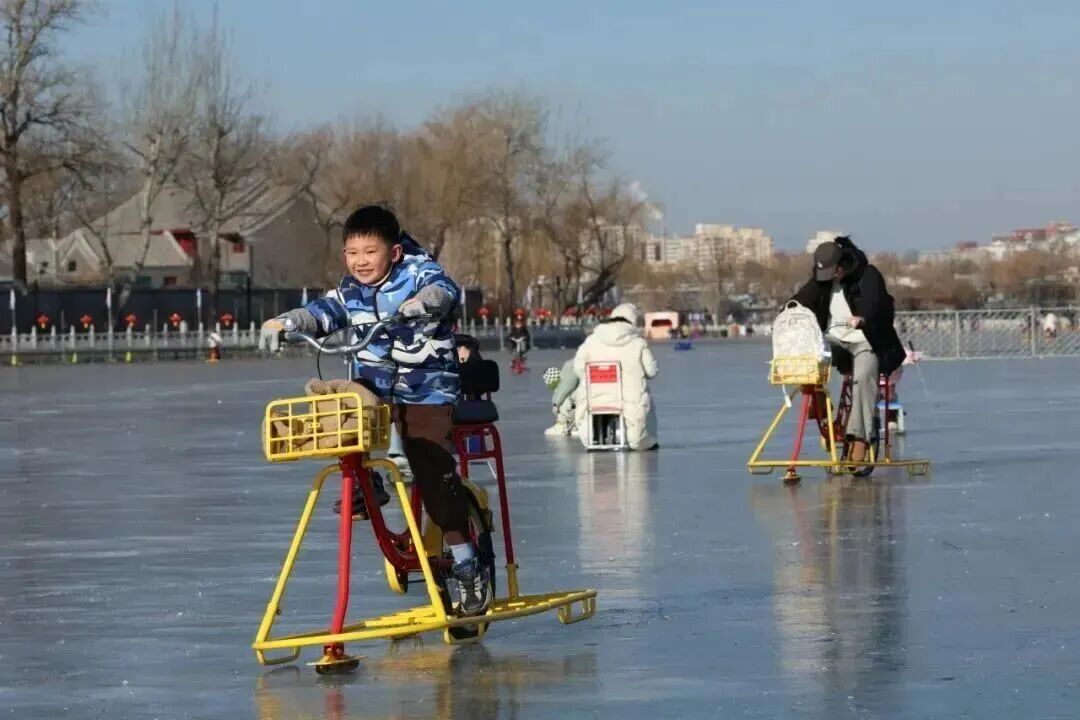 北京：什刹海后海冰场今日迎客！票价→