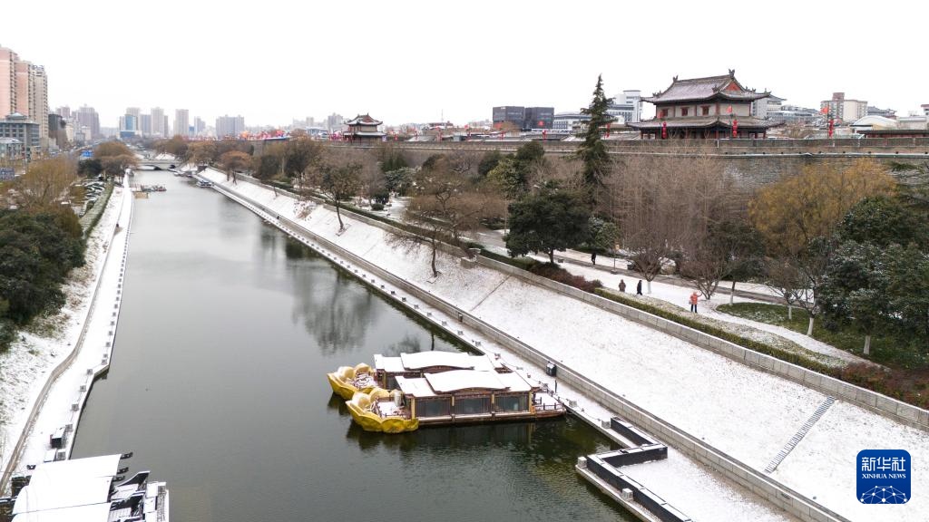 西安护城河水系70余年后首次全线贯通