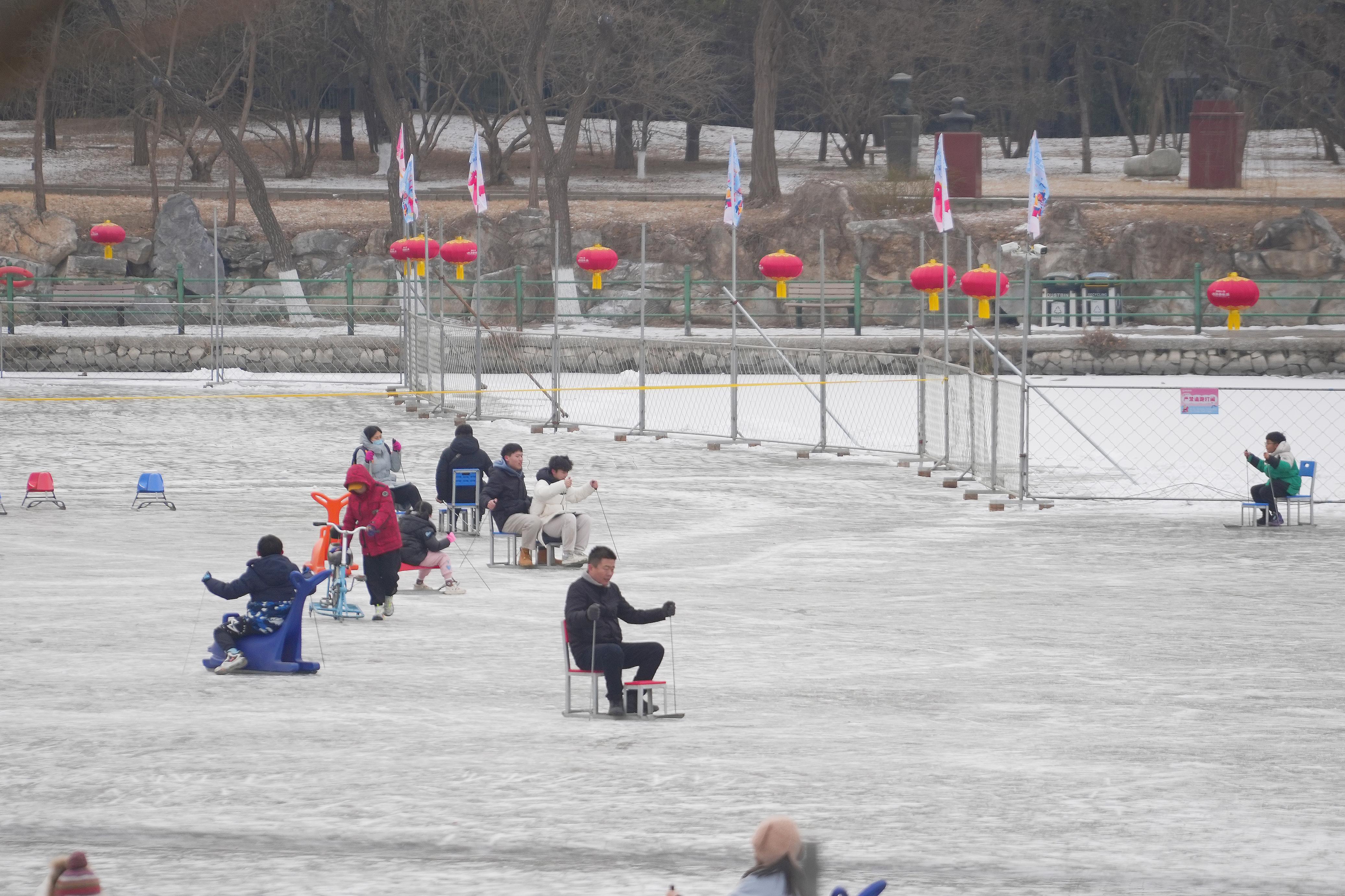 “冷冰雪”激活“热消费”