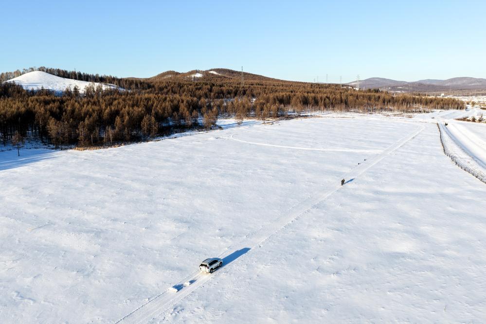 她们，绽放在中国冷极