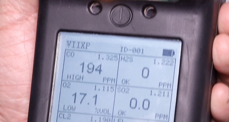 这样用油烟机，厨房有害气体翻倍上升！