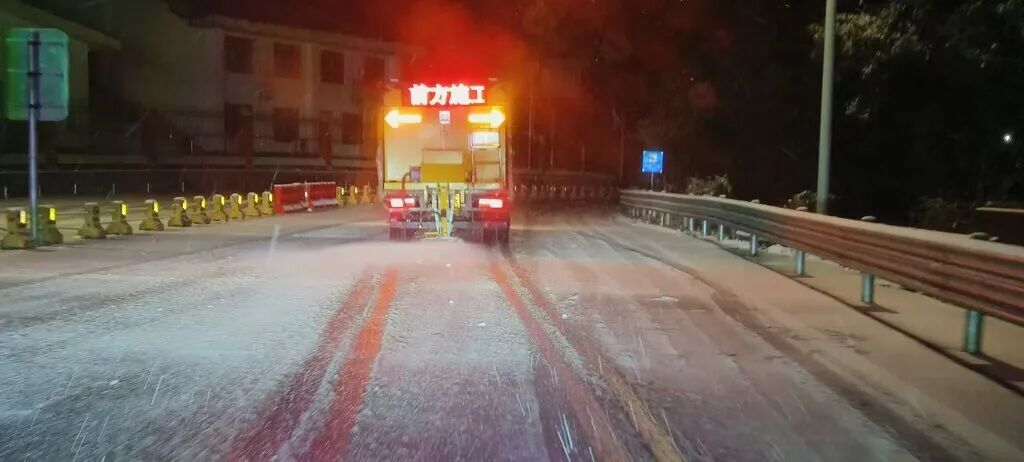 重庆多条高速迎降雪，来看出行提醒！