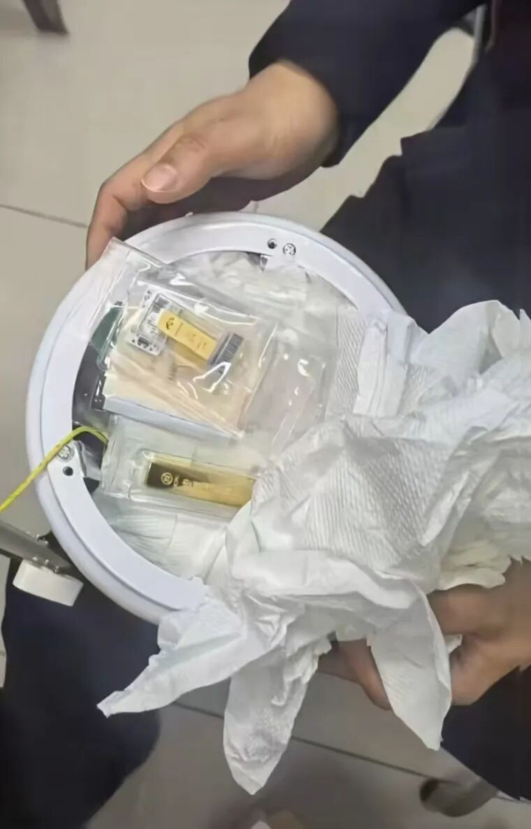 电饭煲里装金条？女子正要寄出第二锅，警察敲门了