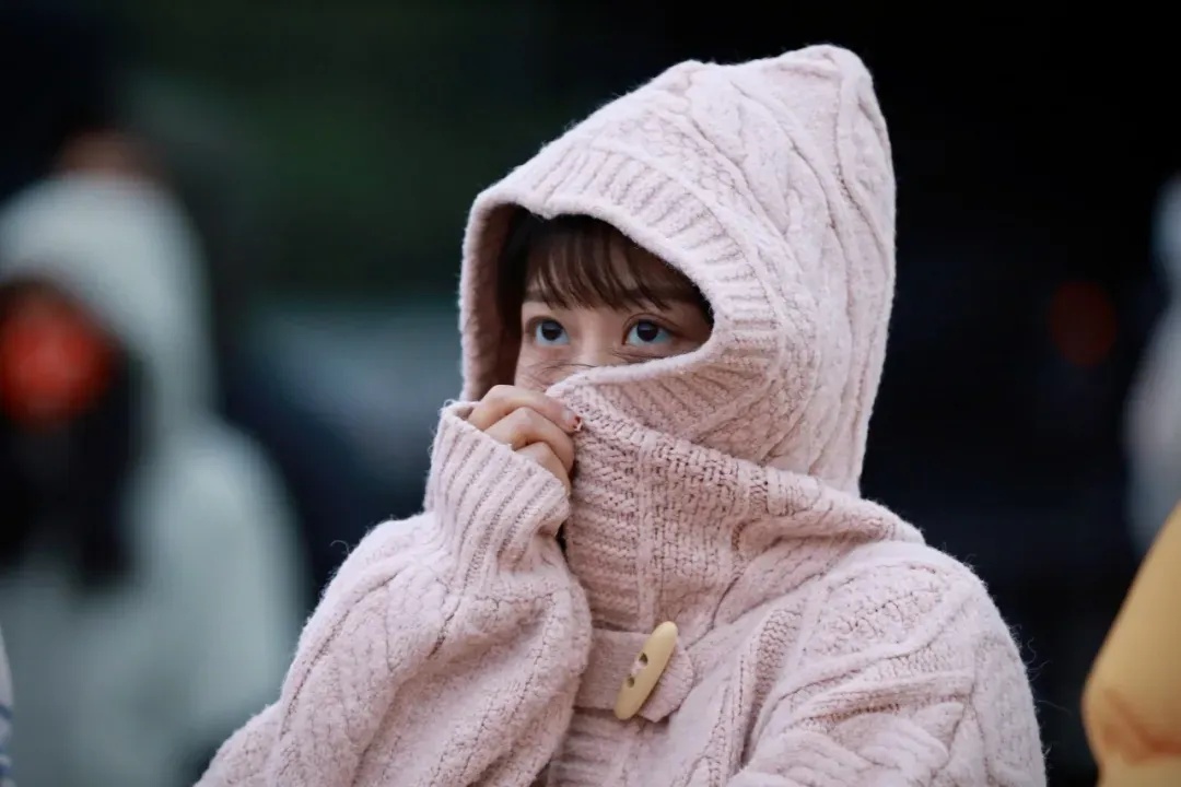 今晚早点回家！广州多区寒冷预警已生效