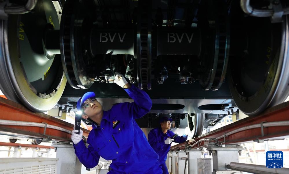 科技赋能 备战春运