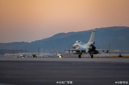 帅！咱家战机高清大片有点帅