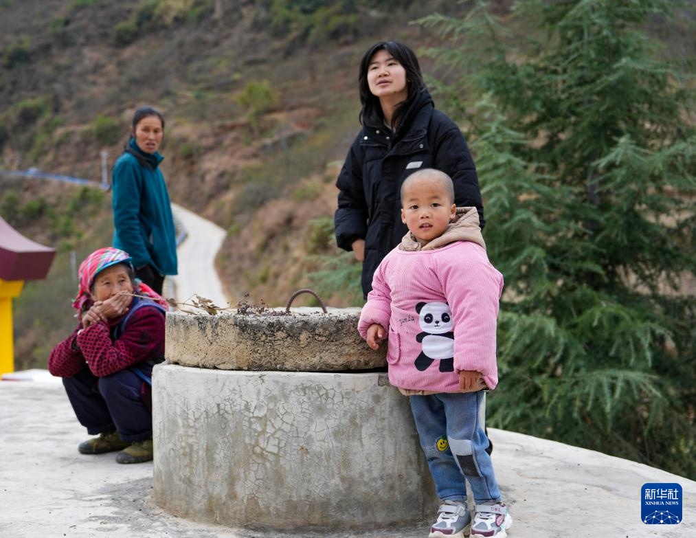 云南巧家地震救灾工作有序开展