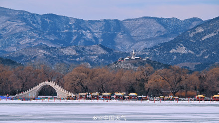 北京再现燕京八景之西山晴雪