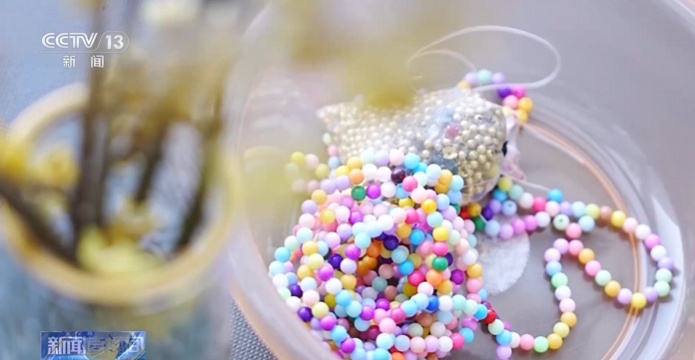 “零门槛日赚百元”？有人被骗40万！警方揭秘“串珠兼职”骗局