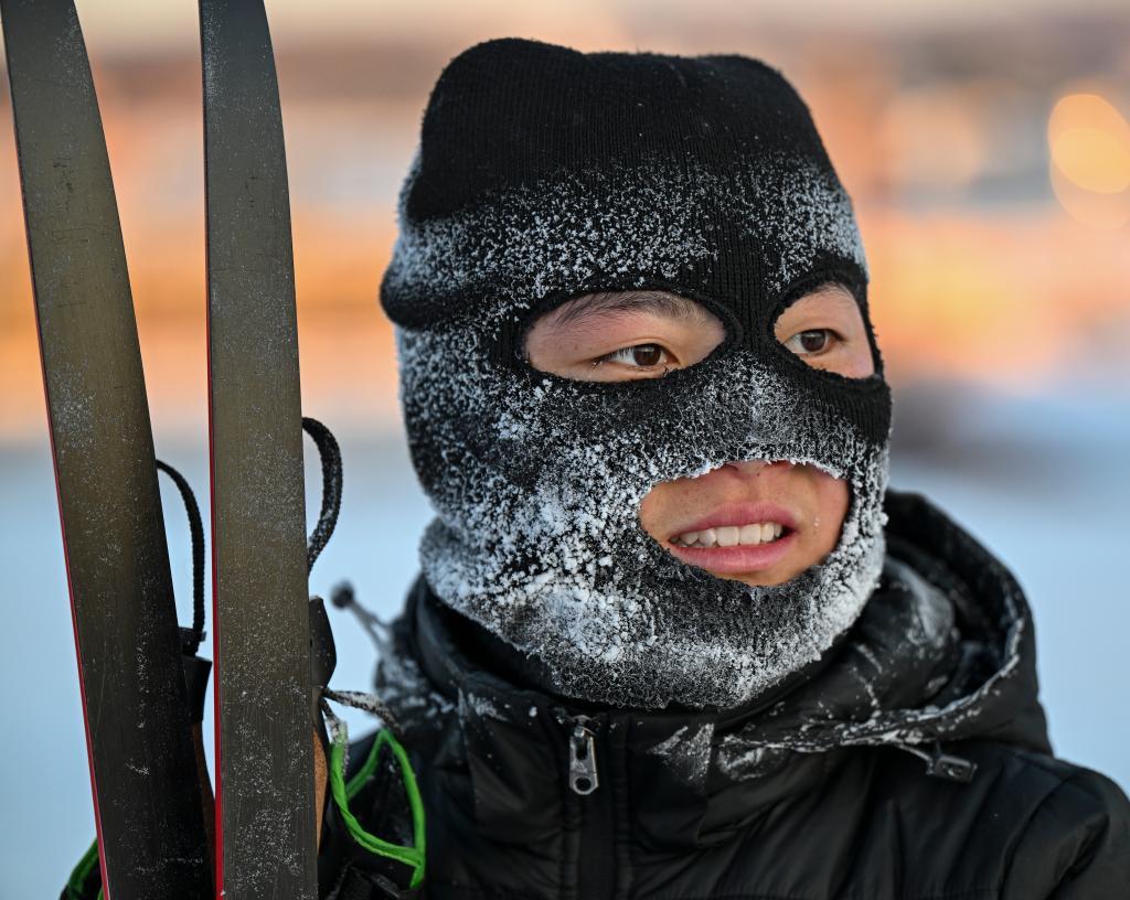 她们，绽放在中国冷极