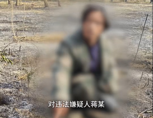 男子随手一个动作，把自己送进拘留所10天