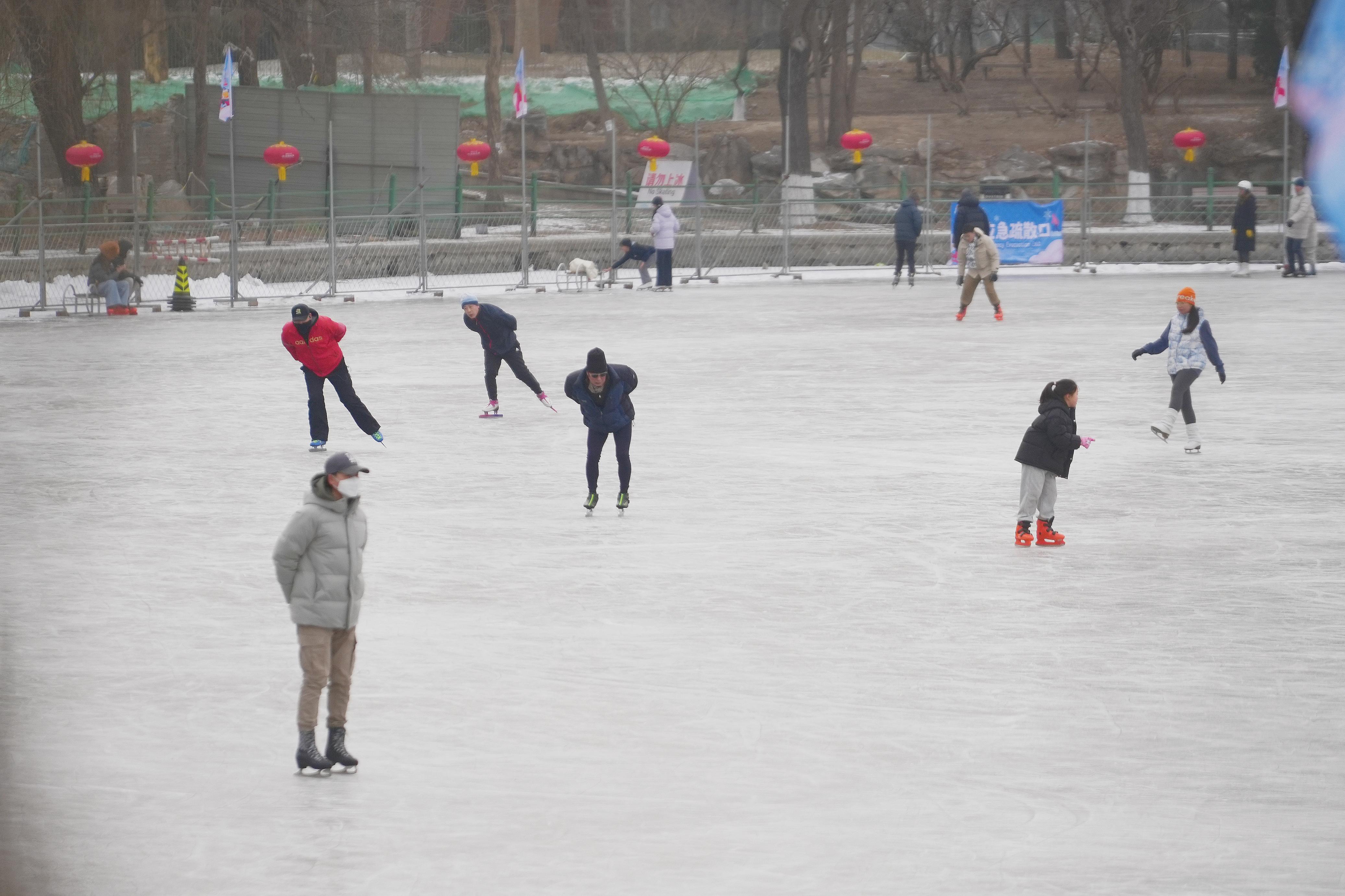 “冷冰雪”激活“热消费”