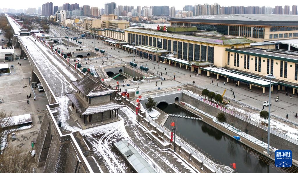 西安护城河水系70余年后首次全线贯通