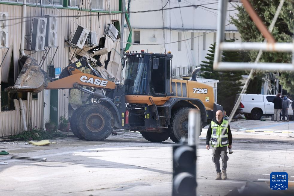 以色列强拆联合国近东救济工程处办公地