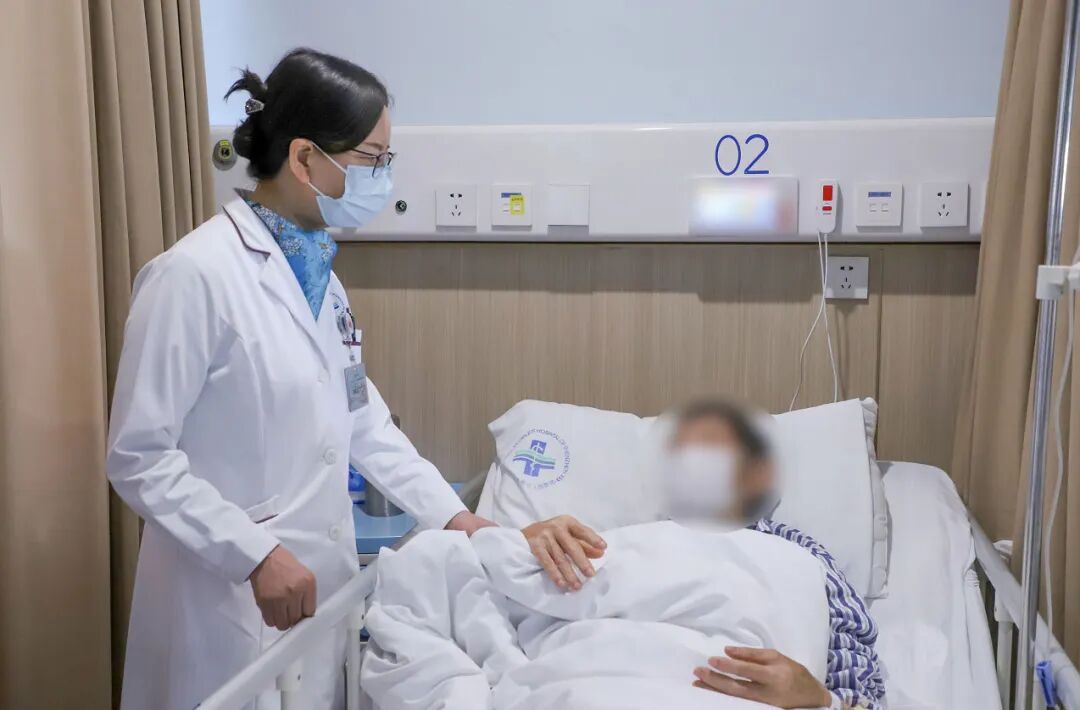 一家4口喝汤后，全都肝损伤！这个指标飙升30多倍️