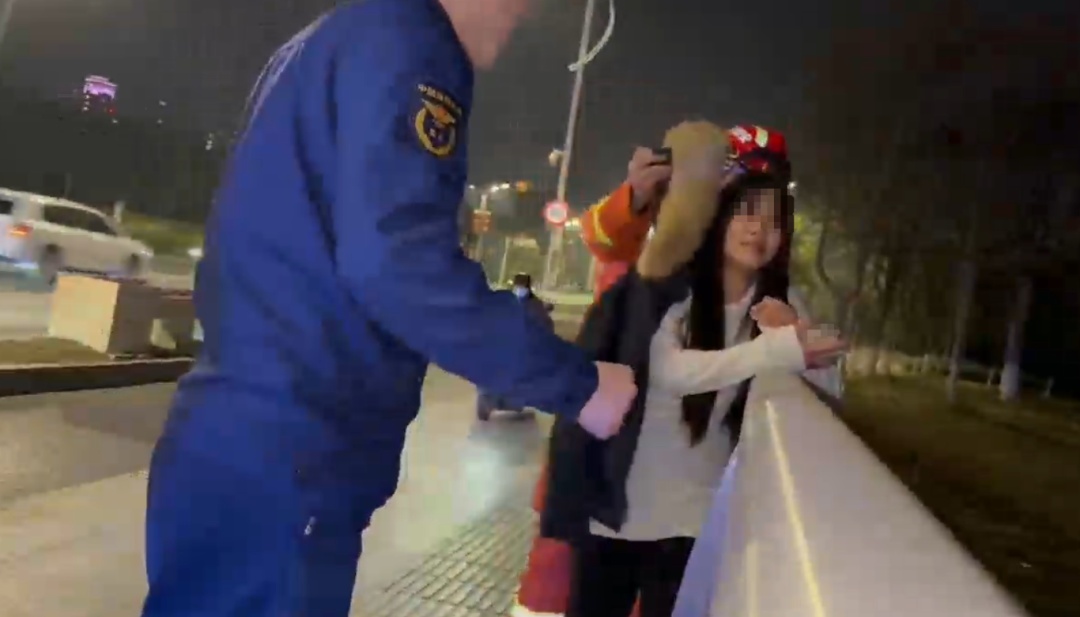 “等会儿我就要死了，把我的器官捐给有需要的人”119接警员唤回轻生少女