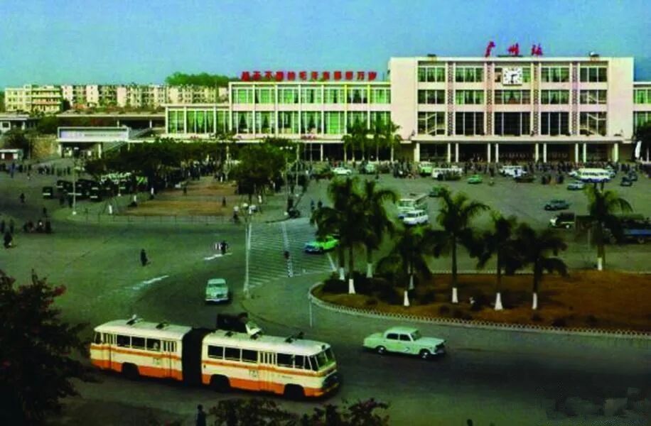 下周一，广州站“告别”绿皮火车，高铁直达中心城区！广东人：我的青春啊