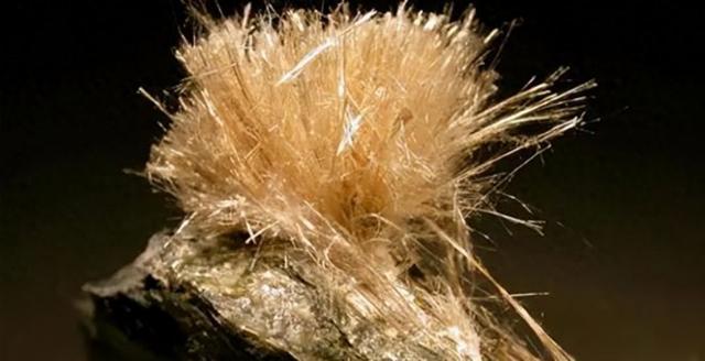 这种曾经无处不在的建筑材料，竟然是潜伏的一级致癌物