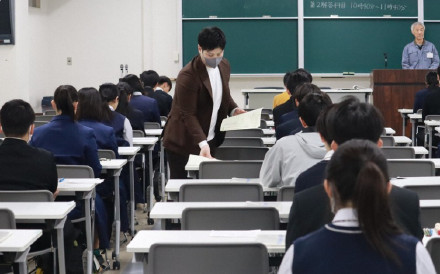 AI做日本高考题9科得满分