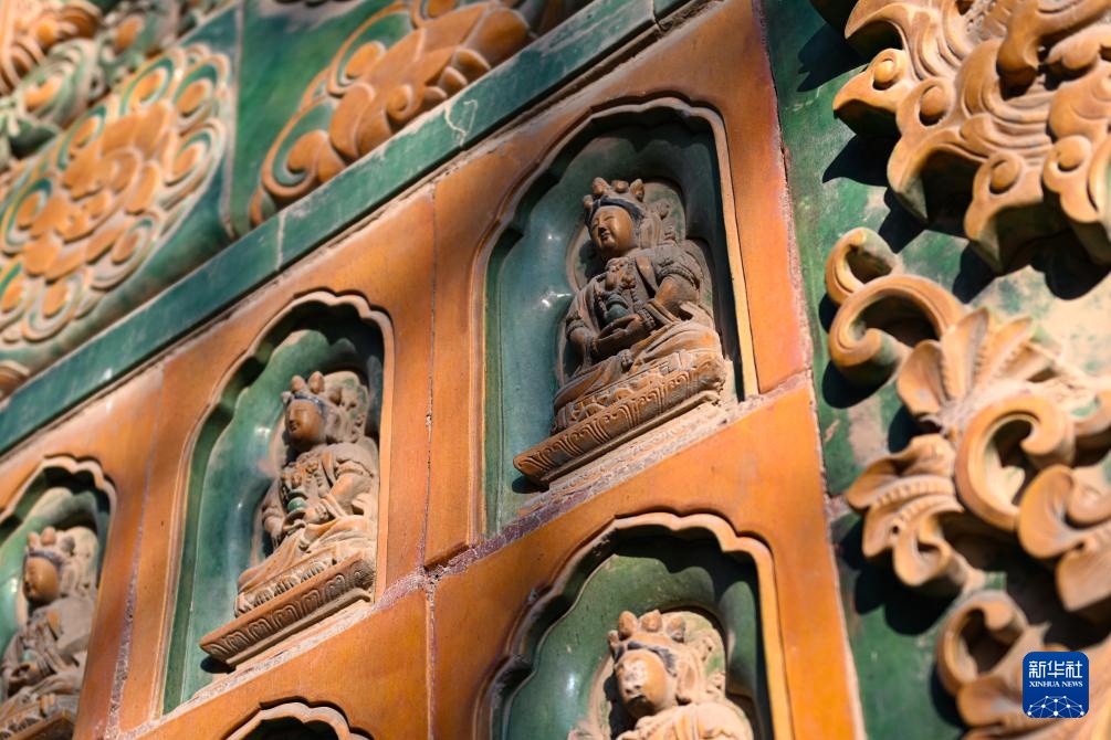 北京北海公园琉璃阁院落腾退移交 “西天梵境”恢复完整性