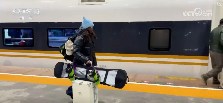 透过“雪”“宠”“静”看铁路服务延伸升级 激活经济发展与民生服务双“引擎”