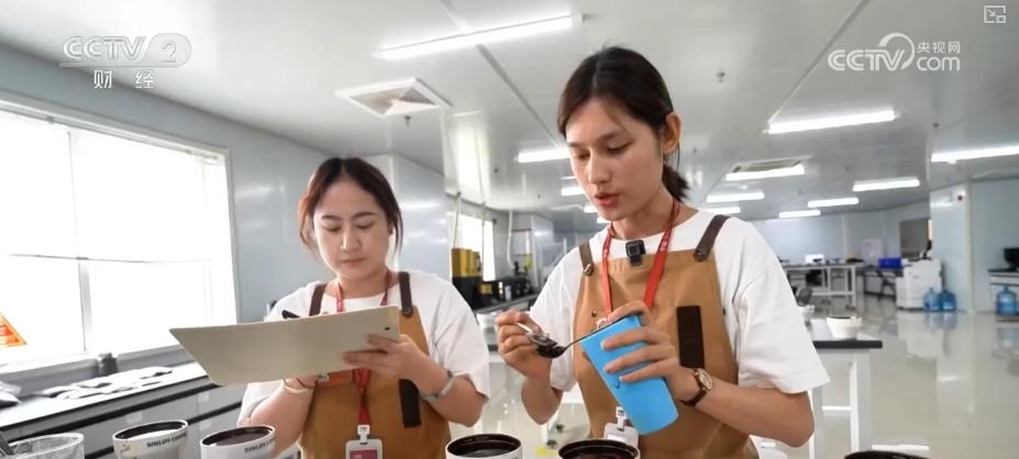 新技术催生“未来感”新职业 激发就业市场澎湃活力释放无限可能