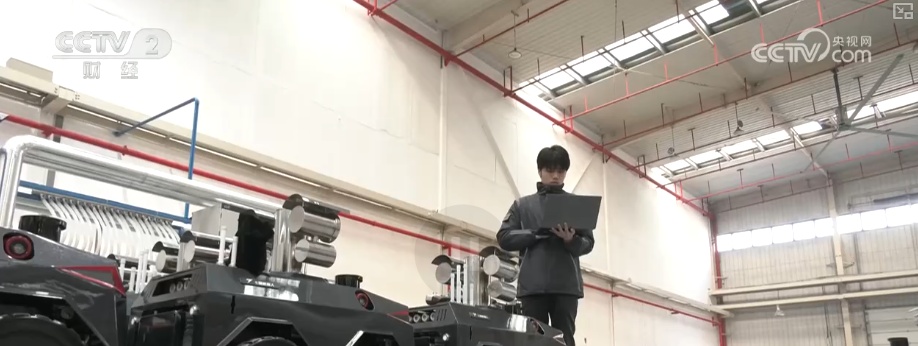 新技术催生“未来感”新职业 激发就业市场澎湃活力释放无限可能