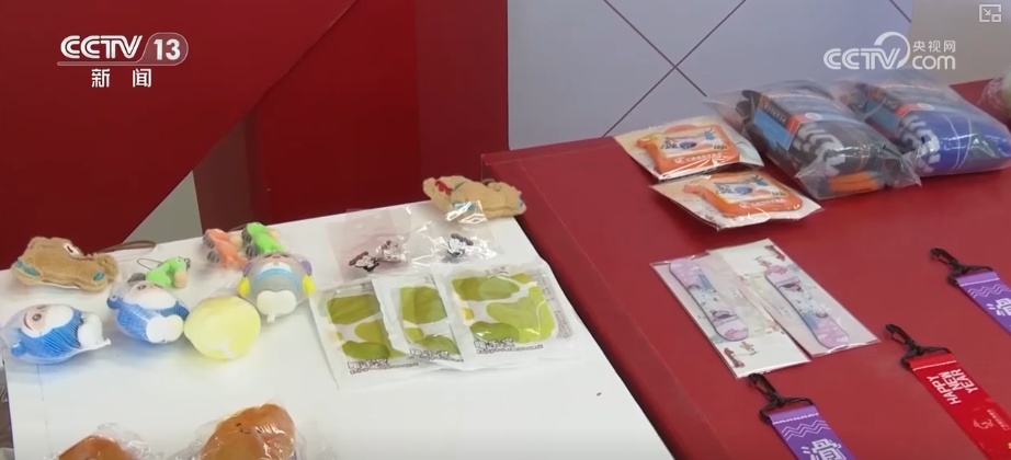 “服务上新+业态升级”推升“冷资源”热力 以雪为“媒”带旺周边产业激活消费新动能