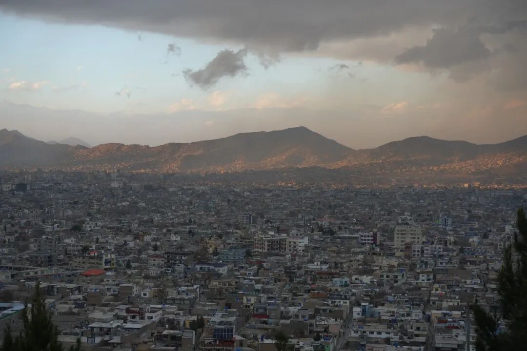 驻外记者亲历：我的阿富汗“食堂”被炸了