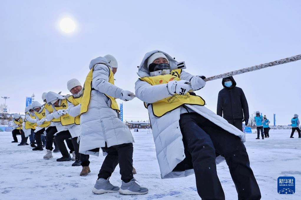 赫哲人唱起冬日欢歌 赫哲人唱起冬日欢歌