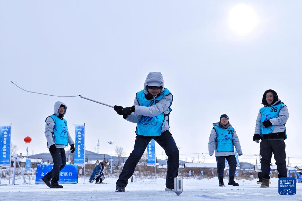 赫哲人唱起冬日欢歌 赫哲人唱起冬日欢歌