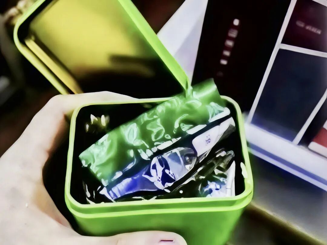 浙江男子买近50克黄金却特意放到茶叶盒里？警方紧急拦截