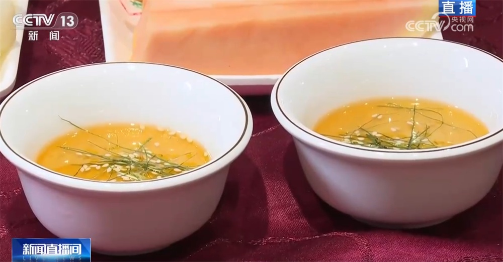 透过“舌尖”美味感受人间烟火最温暖动人的时刻 年货市场开启“备货模式” 透过“舌尖”美味感受人间烟火最温暖动人的时刻 年货市场开启“备货模式”