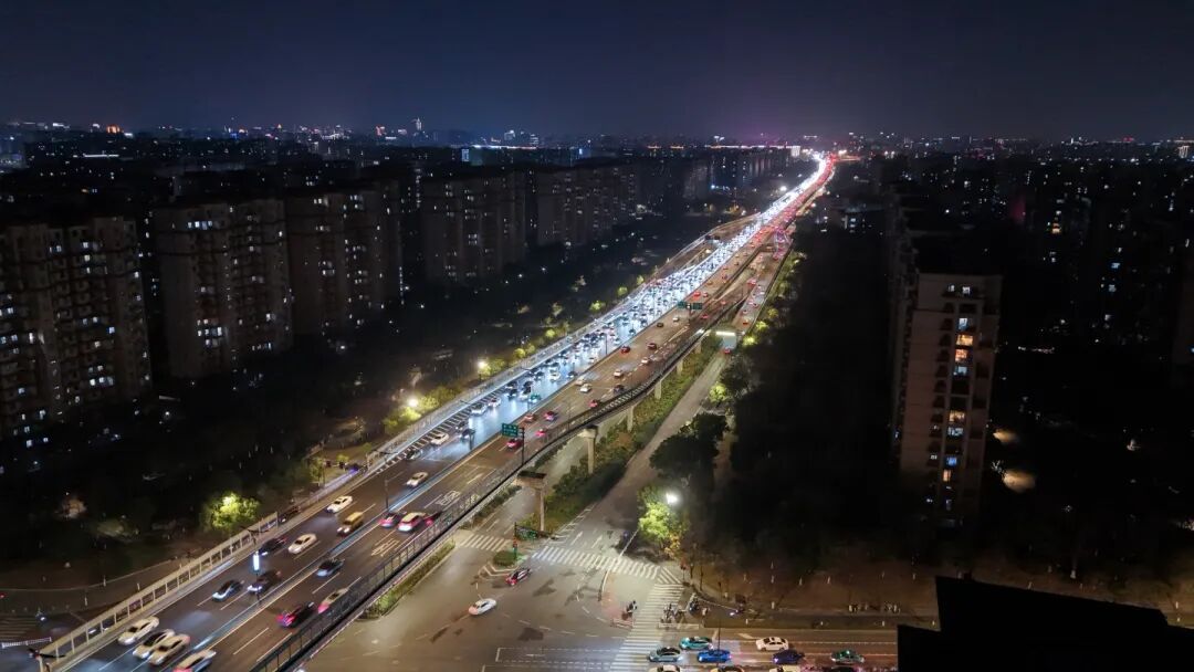 不少杭州人发现：德胜高架、秋石高架，居然变样了！