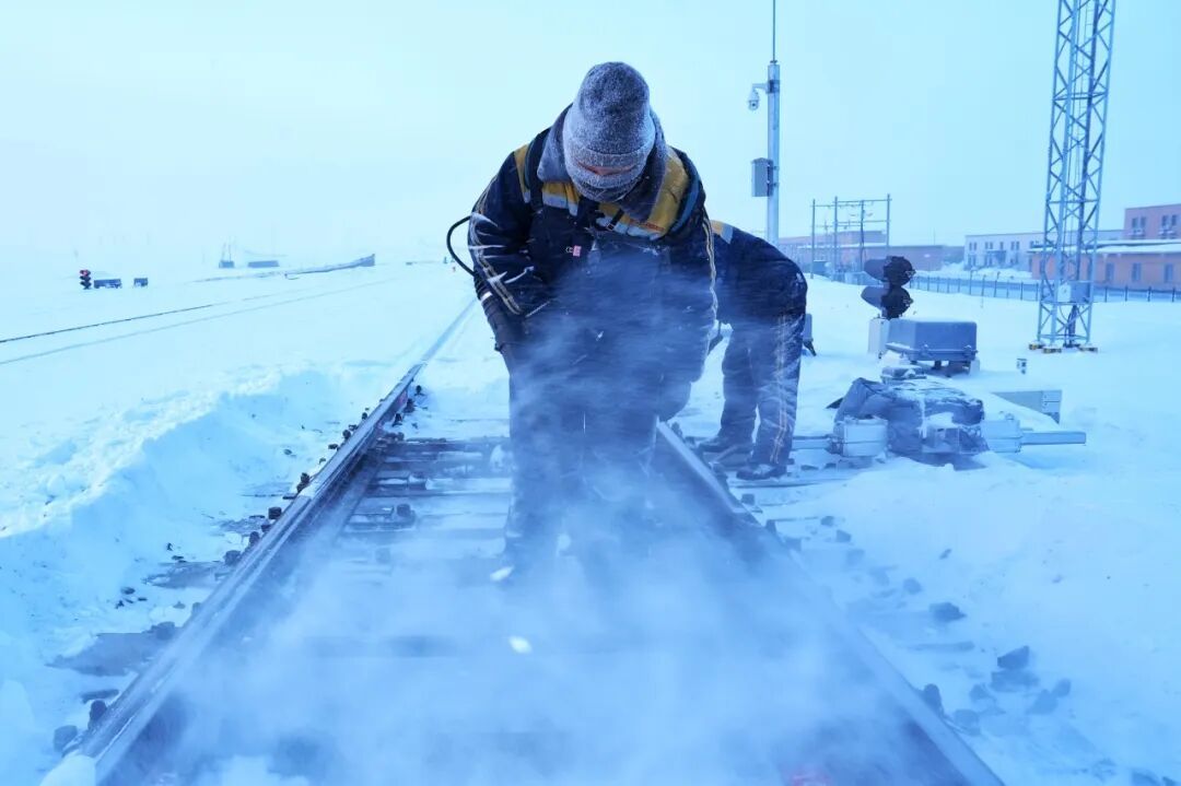 直击-40℃铁路作业现场！
