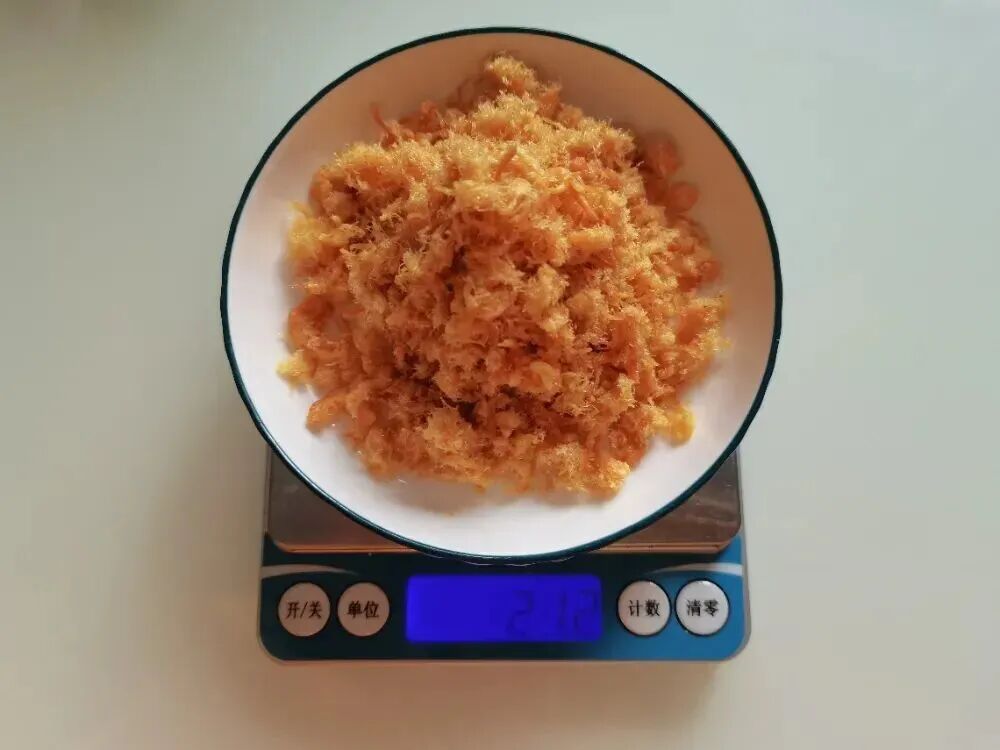 减脂人“避雷”！这6种食物看着干巴，实则是“脂肪大户”