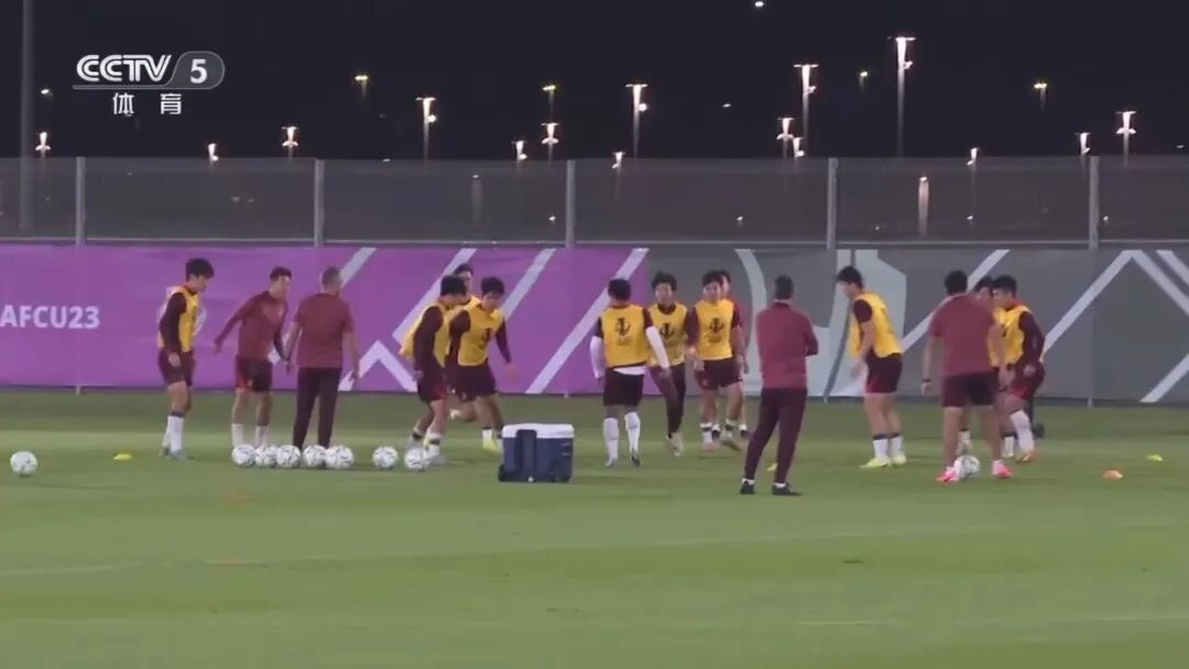 “尽自己最大努力去战斗！”U23国足决赛前最新备战情况→