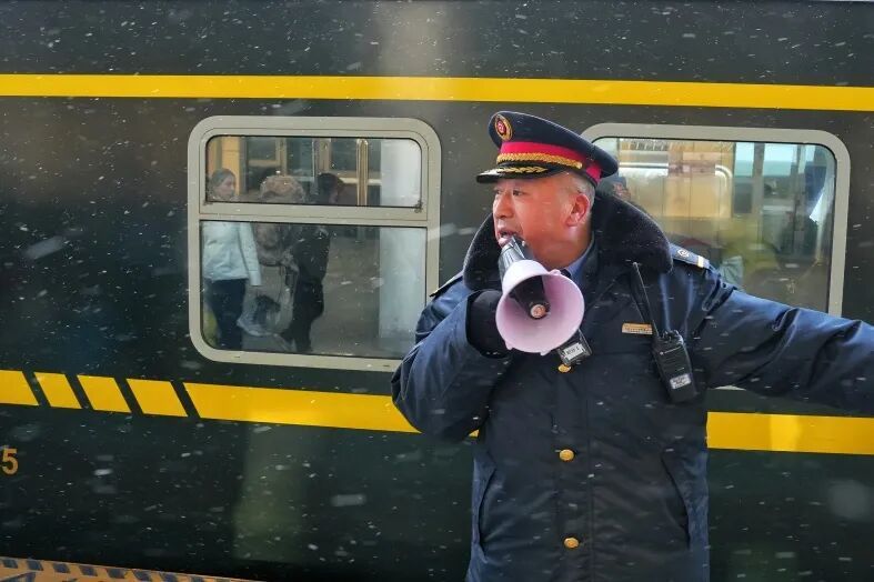 直击-40℃铁路作业现场！