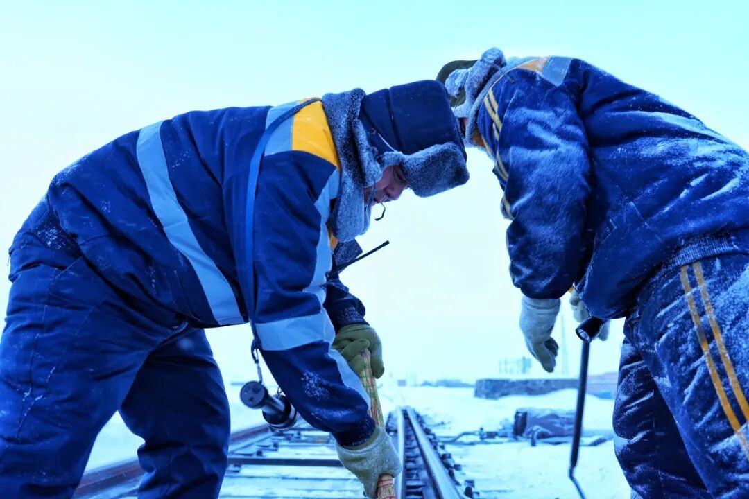 直击-40℃铁路作业现场！