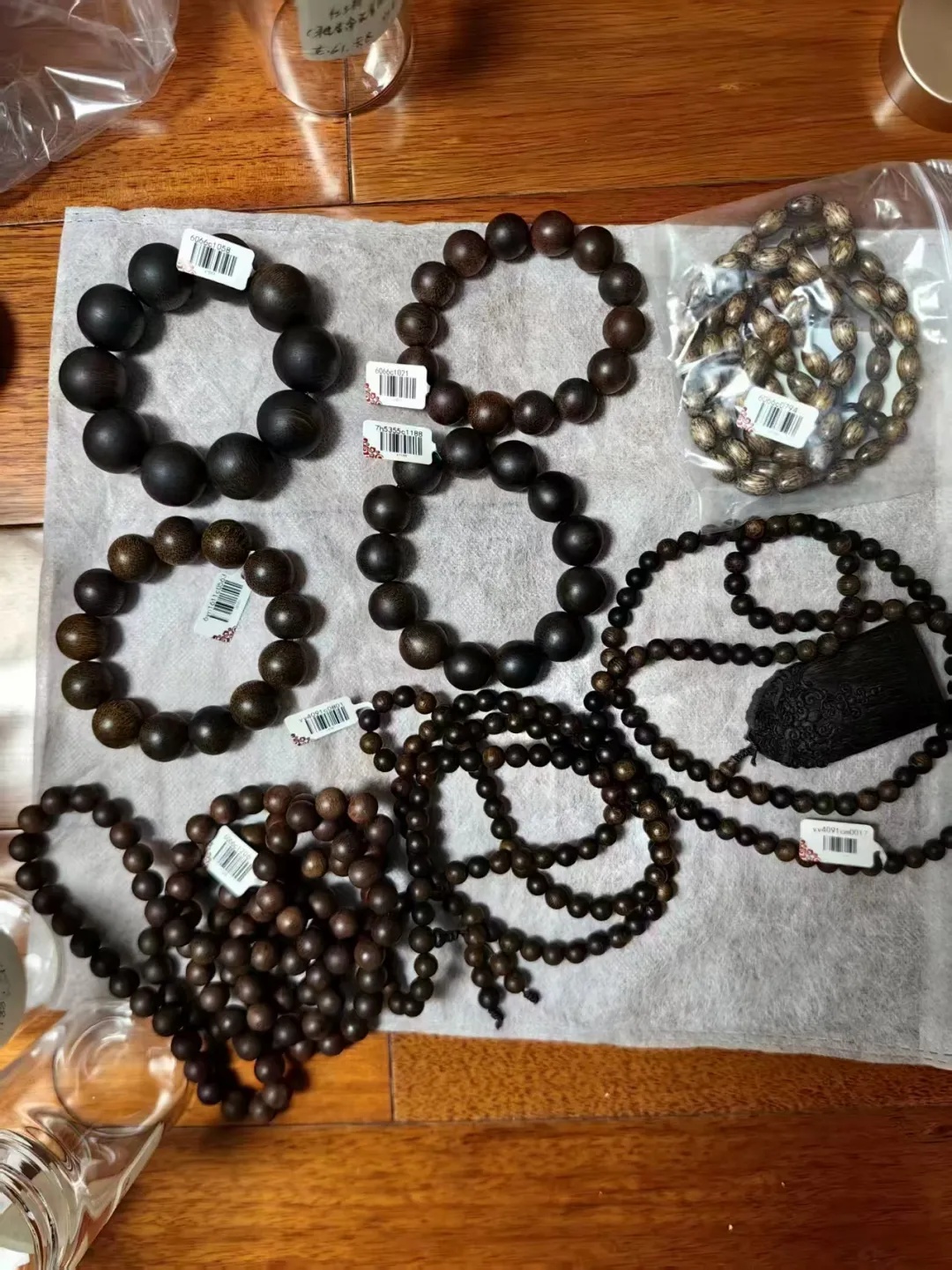 上海爷叔在直播间“上头了”，砸进去10多万，突然发现不对劲！