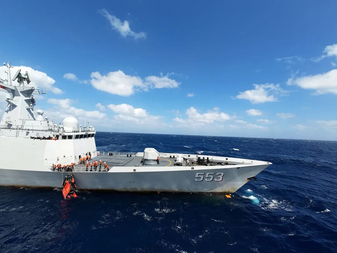 南部战区海军紧急组织救援行动 南部战区海军紧急组织救援行动