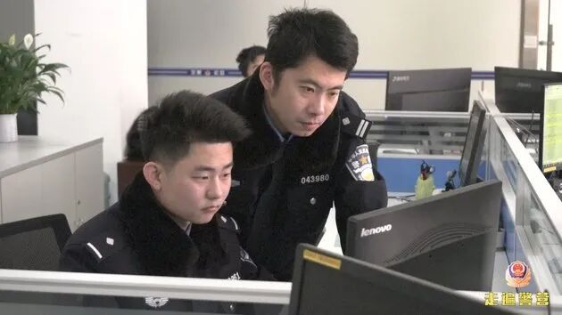 为炒股“走后门”寄黄金，民警多番劝说成功劝阻！