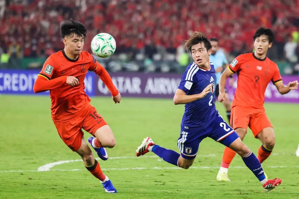 国家体育总局、中国足协凌晨发贺信：提振了中国足球的精气神！