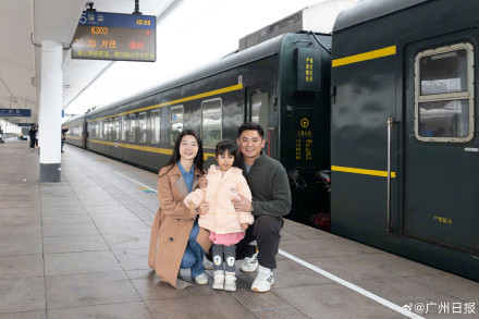 广州站全面进入高铁时代