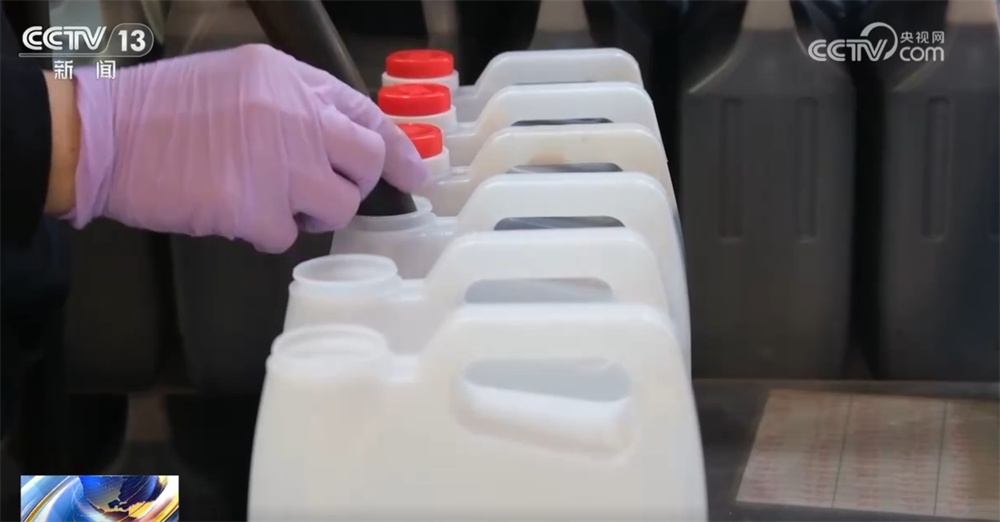 多地消费市场购销两旺洋溢浓浓年味儿 传统习俗“拉满”节日氛围感 多地消费市场购销两旺洋溢浓浓年味儿 传统习俗“拉满”节日氛围感