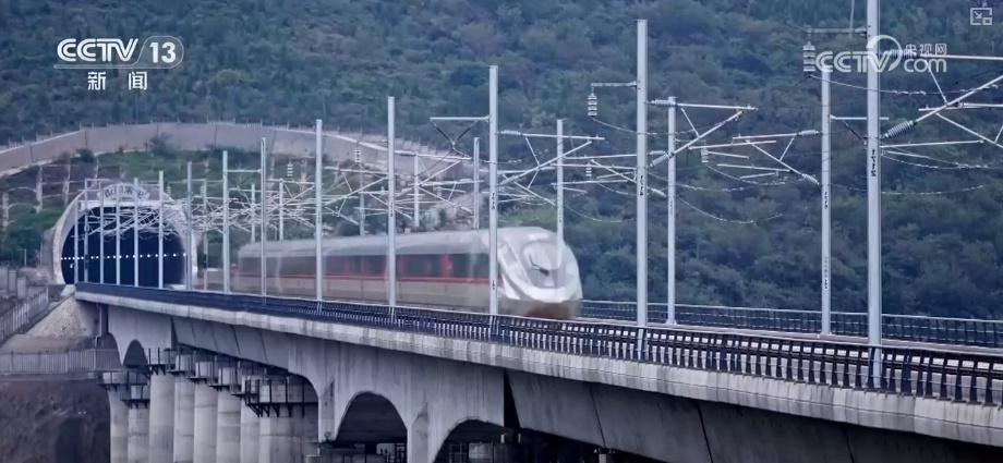 铁路调图提质增能 释放新线能力、优化结构客货运输能力双双提升 铁路调图提质增能 释放新线能力、优化结构客货运输能力双双提升