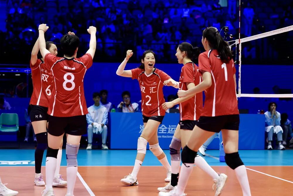 河南姑娘朱婷，又夺冠了！