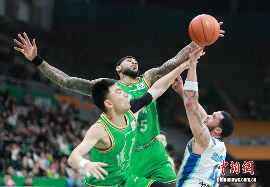 辽宁男篮官宣：杨鸣辞职！CBA主帅“离职潮”继续