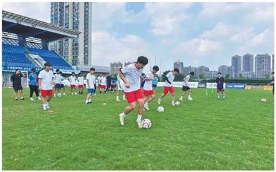 这里培养E级教练员1.4万余人 这里培养E级教练员1.4万余人