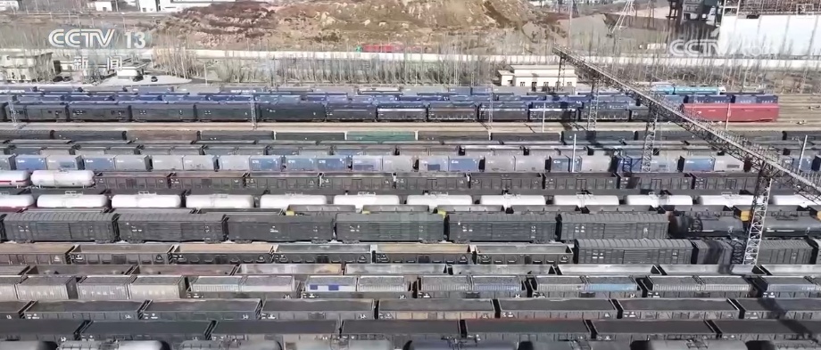 铁路调图提质增能 释放新线能力、优化结构客货运输能力双双提升 铁路调图提质增能 释放新线能力、优化结构客货运输能力双双提升